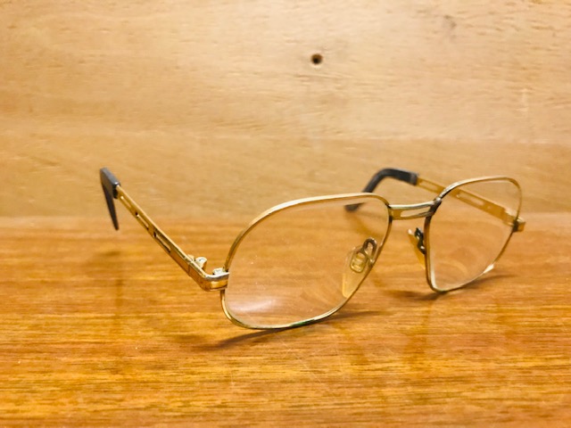 Brille ohne Etui (2)