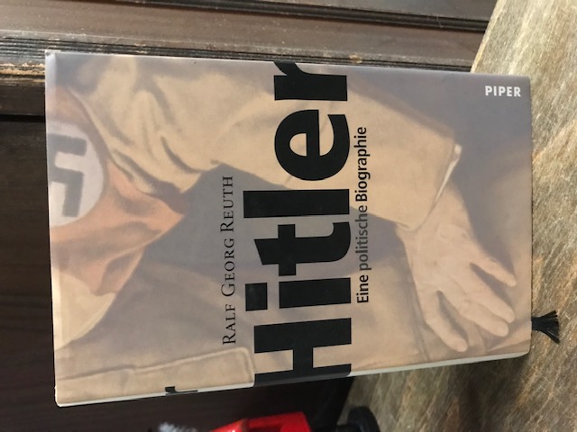 Hitler - Eine politische Biographie
