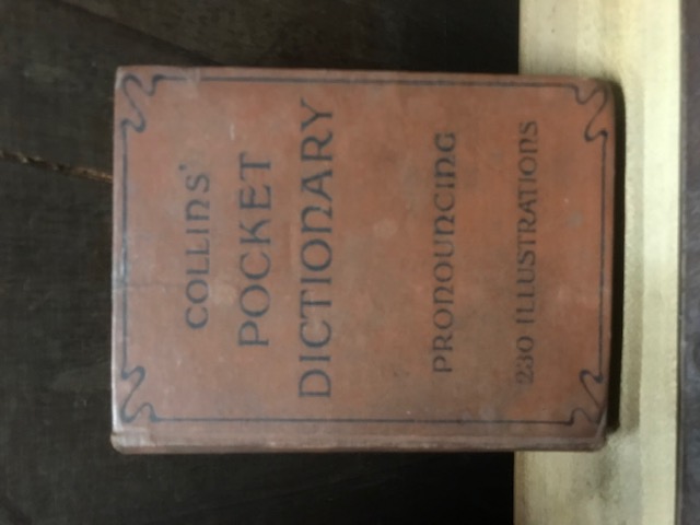 Collins Pocket Dictionary