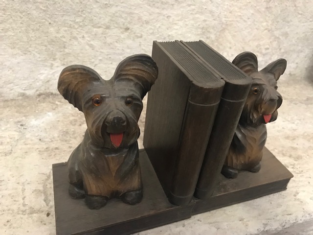 Holz Buchstützen Set "Hunde"