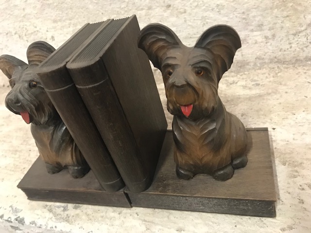 Holz Buchstützen Set "Hunde"